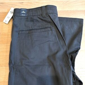 Abercrombie & Fitch 90’s Straight dark gray pants — size 33x30 — NWT